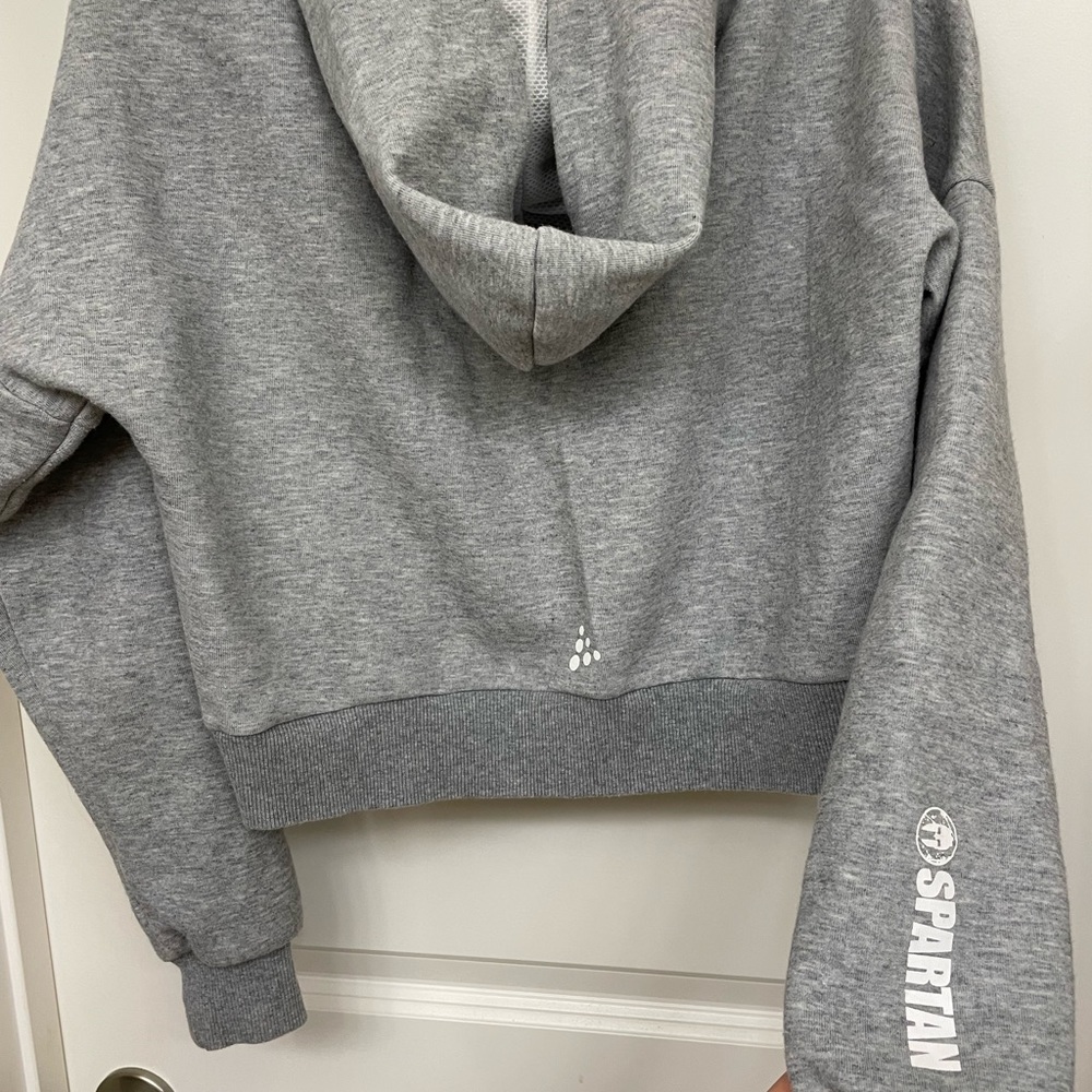 NWOT Spartan Craft cropped hoodie size S
